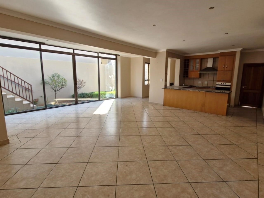 2 Bedroom Property for Sale in Xanadu Eco Park North West
